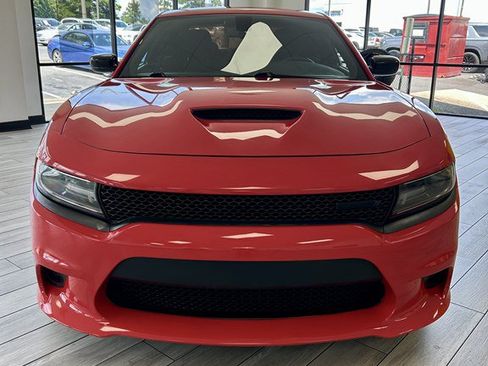 Used 2020 Dodge Charger R/T w/ Blacktop Package RWD image 2