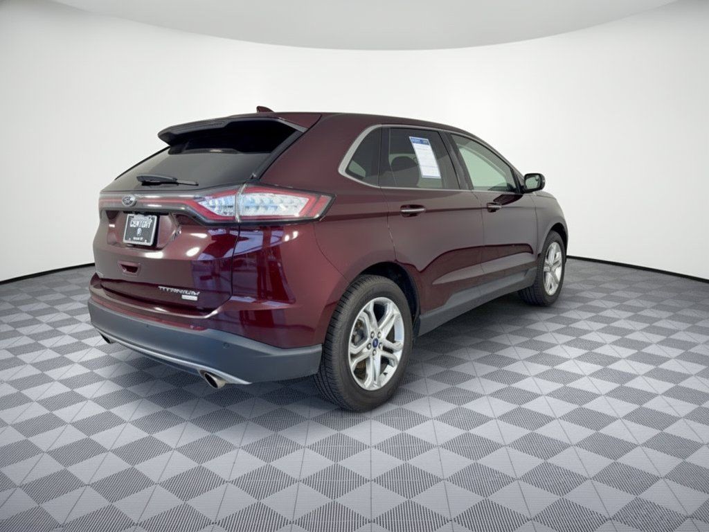 Used 2018 Ford Edge Titanium FWD image 9