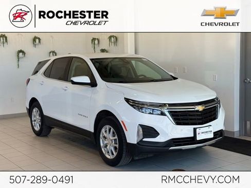 Used 2023 Chevrolet Equinox LT image 1