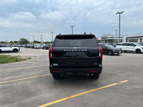 New 2027 Ford Expedition Max Active AWD/4WD image 7