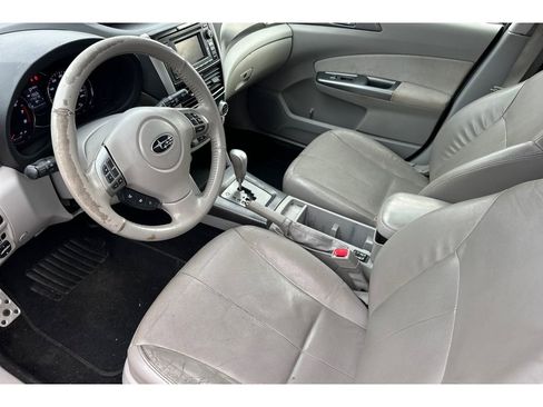 Used 2013 Subaru Forester 2.5XT Touring w/ Popular Pkg 2 image 11