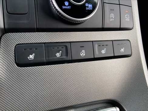 Used 2021 Hyundai Palisade Limited w/ Winter Package image 31