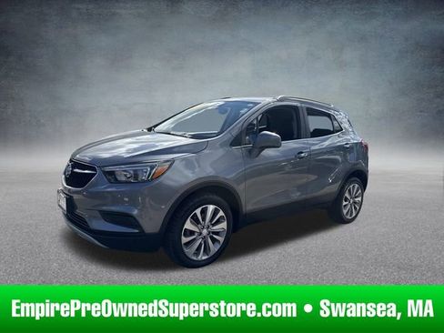 Used 2020 Buick Encore Preferred image 1