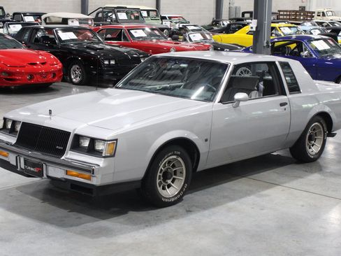 Used 1987 Buick Regal Coupe RWD image 30