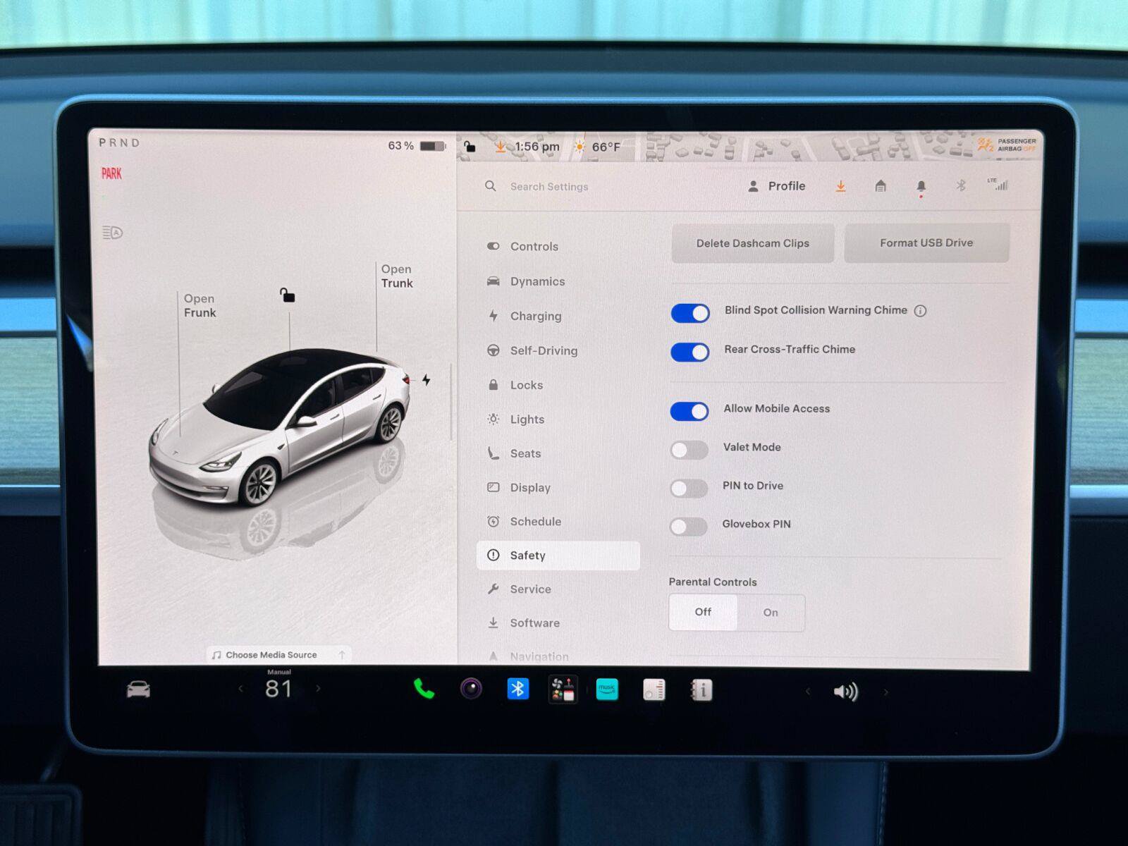 Used 2022 Tesla Model 3 Long Range AWD/4WD image 29
