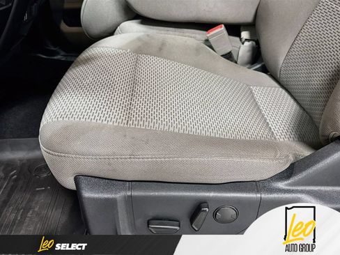 Used 2019 Ford F150 XLT w/ Equipment Group 302A Luxury AWD/4WD image 23