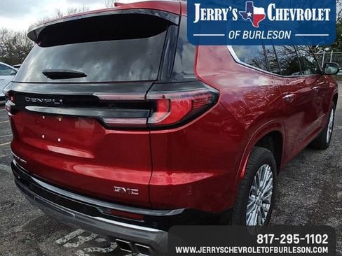 Used 2025 GMC Acadia Denali w/ LPO, Floor Liner Package image 7