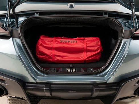 Used 2025 Ferrari Roma Spider RWD image 39
