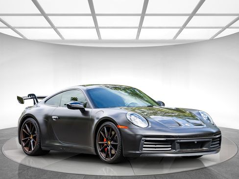 Used 2021 Porsche 911 Carrera S image 5