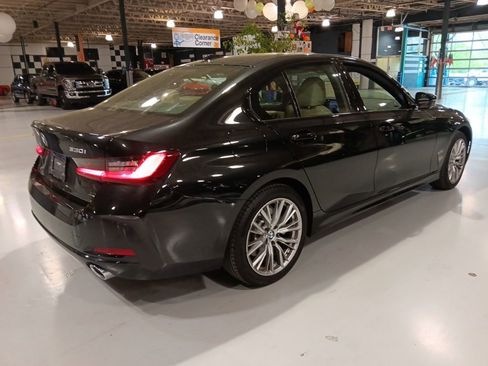 Certified 2023 BMW 330i xDrive Sedan w/ Premium Package image 6