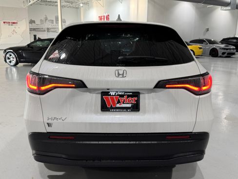 New 2026 Honda HR-V LX image 20