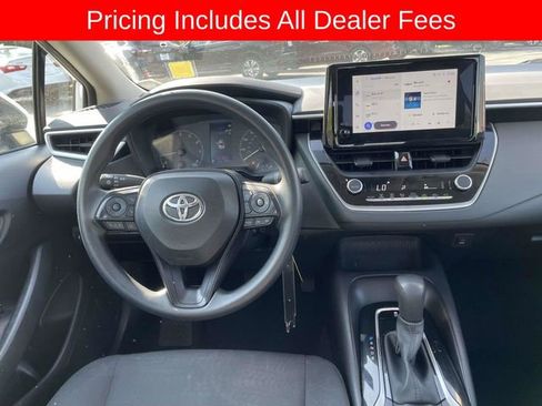 Used 2024 Toyota Corolla LE FWD image 14