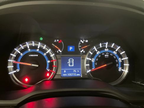 Used 2019 Toyota 4Runner Limited AWD/4WD image 20