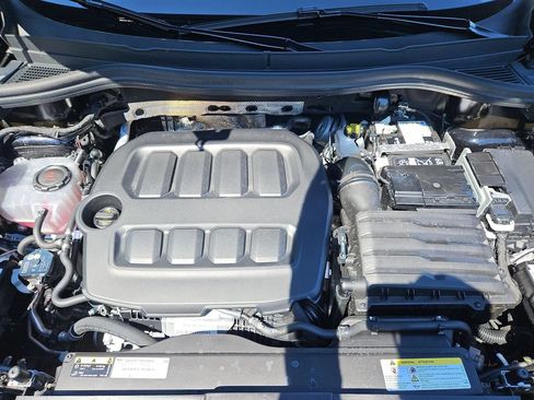 Used 2026 Volkswagen Tiguan SE R-Line AWD/4WD image 35