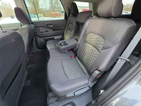 Certified 2022 Nissan Pathfinder S image 22