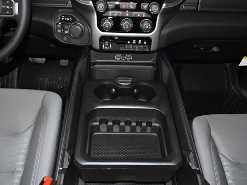 New 2026 RAM 1500 Big Horn AWD/4WD image 22