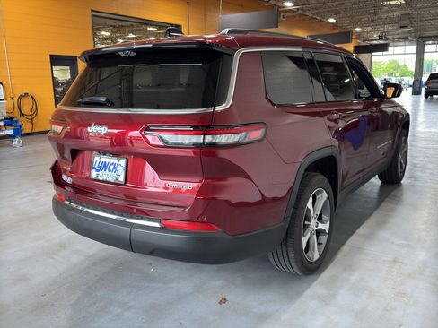 Used 2023 Jeep Grand Cherokee L Limited w/ Luxury Tech Group II AWD/4WD image 5