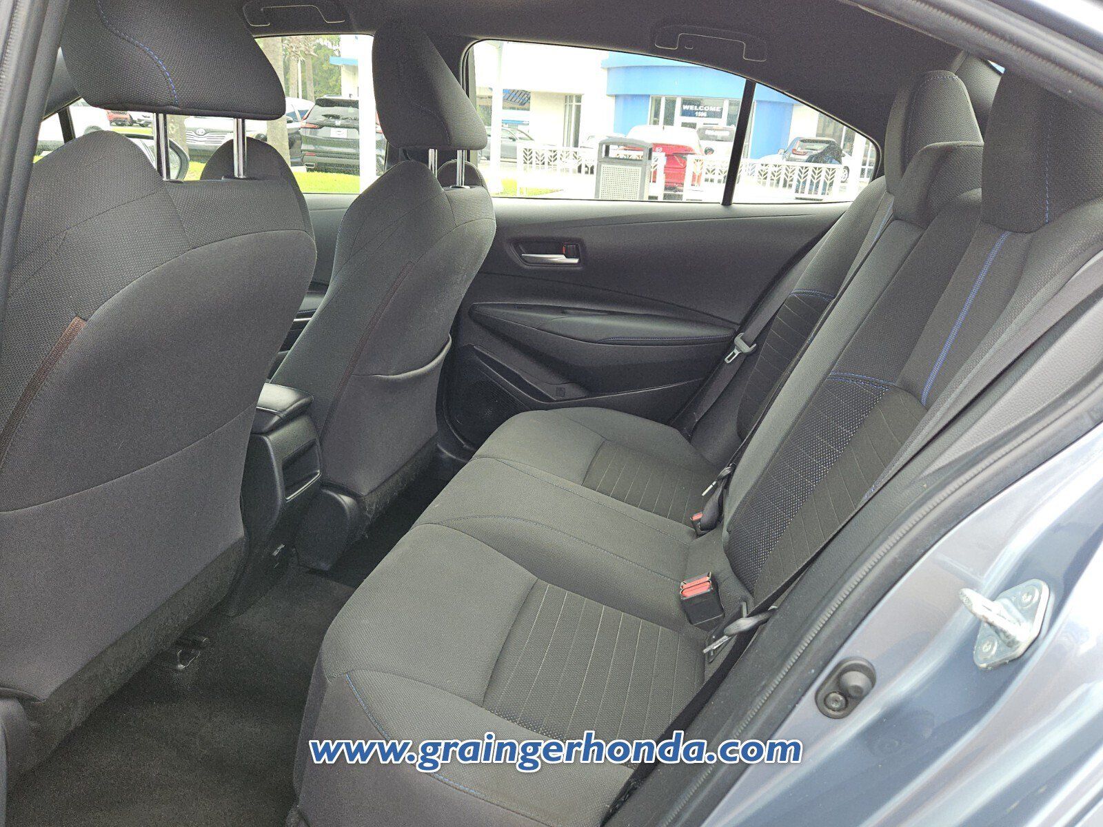 Used 2020 Toyota Corolla SE FWD image 11
