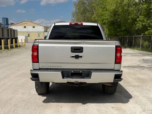Used 2018 Chevrolet Silverado 1500 Custom w/ Custom Value Package AWD/4WD image 6