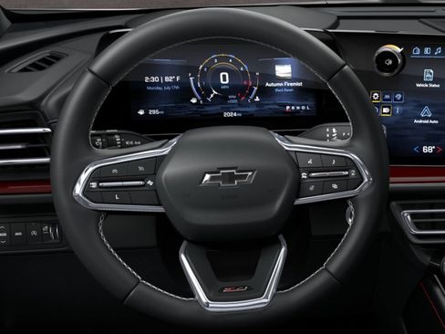 New 2026 Chevrolet Traverse Z71 w/ LPO, Cargo Package AWD/4WD image 8