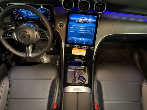 New 2027 Mercedes-Benz GLC 300 image 12
