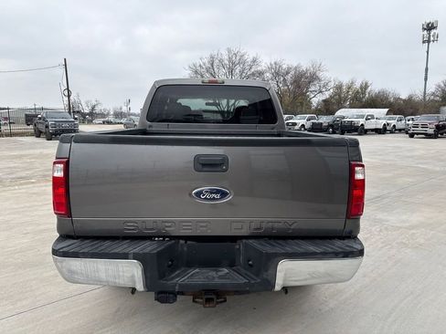 Used 2010 Ford F250 XLT image 3