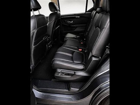 Certified 2023 Honda Pilot EX-L image 4