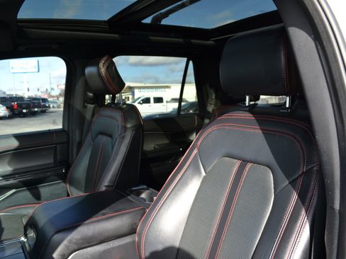 Used 2020 Ford Expedition Limited w/ Equipment Group 303A image 29