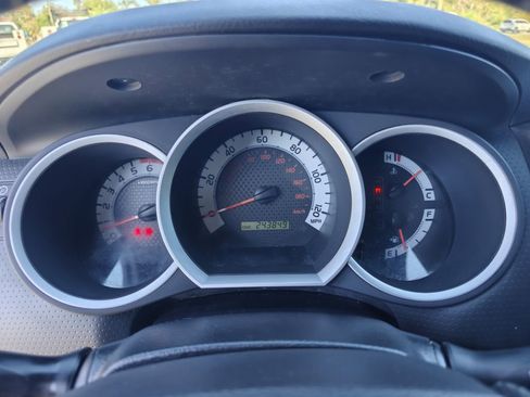 Used 2014 Toyota Tacoma 4x4 Double Cab image 23