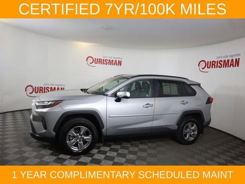 Used 2024 Toyota RAV4 XLE AWD/4WD image 6