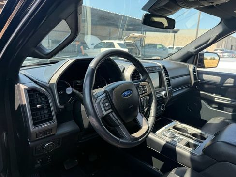 Used 2018 Ford Expedition Max XLT w/ Equipment Group 202A RWD image 6