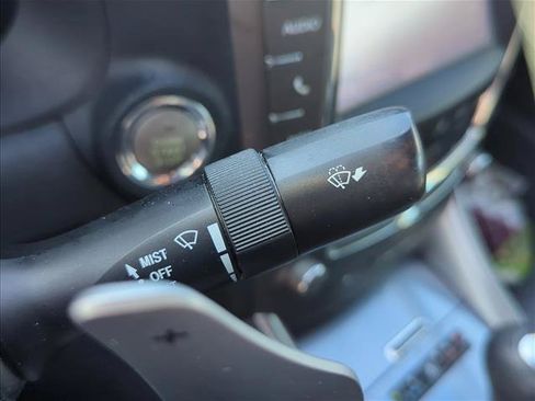 Used 2013 Lexus IS 250C RWD image 16