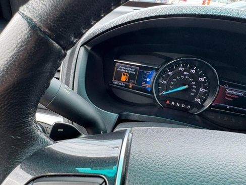 Used 2016 Ford Explorer Limited image 20