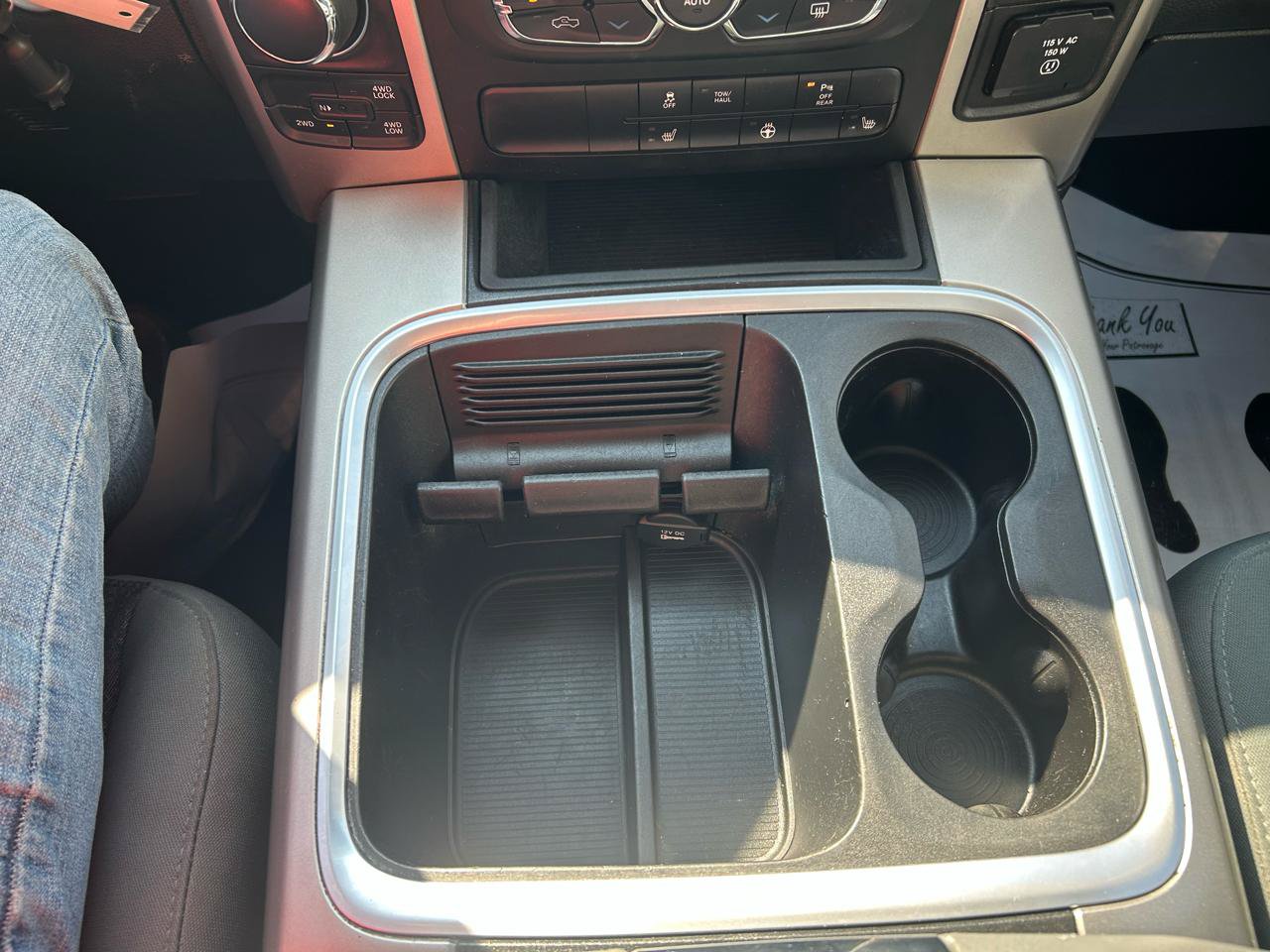 Used 2019 RAM 1500 Classic SLT w/ Black Appearance Group AWD/4WD image 24