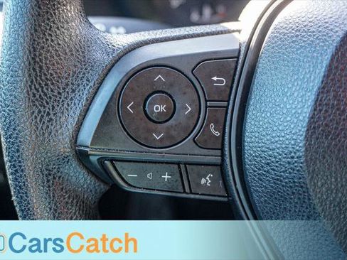Used 2021 Toyota Corolla LE FWD image 29