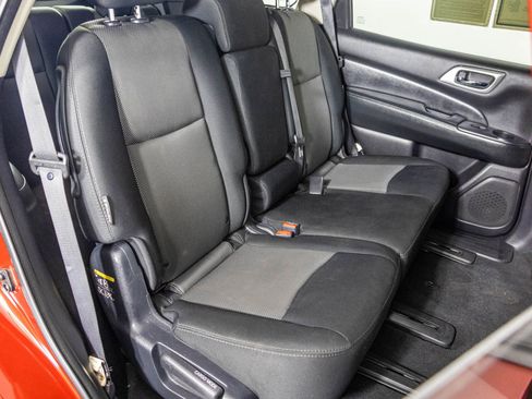 Used 2020 Nissan Pathfinder SV FWD image 41