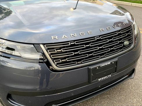 Used 2026 Land Rover Range Rover Velar S image 30
