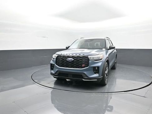 New 2026 Ford Explorer ST w/ Sun And Sound Package image 3