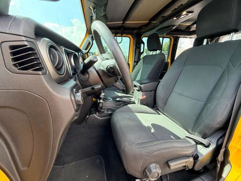 Used 2019 Jeep Wrangler Unlimited Sport AWD/4WD image 14