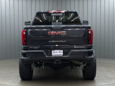 Used 2026 GMC Sierra 3500 Denali w/ Denali Reserve Package AWD/4WD image 4