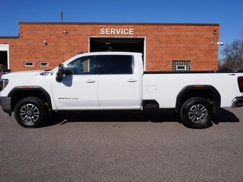 Used 2023 GMC Sierra 3500 SLE w/ SLE Convenience Package AWD/4WD image 2