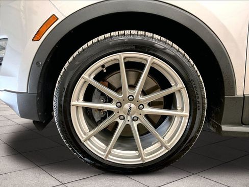 Used 2017 Lincoln MKC Reserve image 8