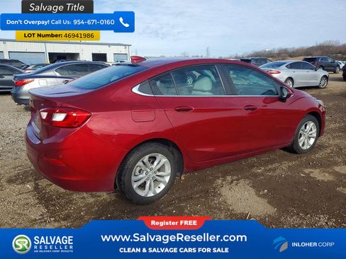 Used 2019 Chevrolet Cruze LT w/ Convenience Package image 3