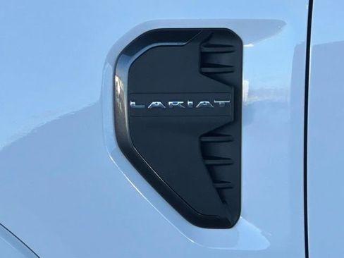 Used 2024 Ford Ranger Lariat w/ Trailer Tow Package AWD/4WD image 12