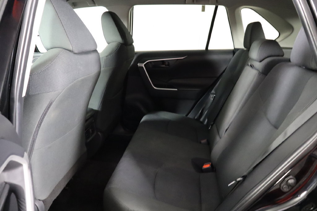 Used 2024 Toyota RAV4 LE FWD image 16