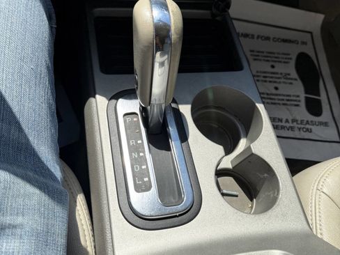 Used 2009 Ford Edge SEL image 27