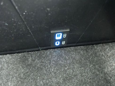 Used 2021 Toyota Tacoma SR5 image 14