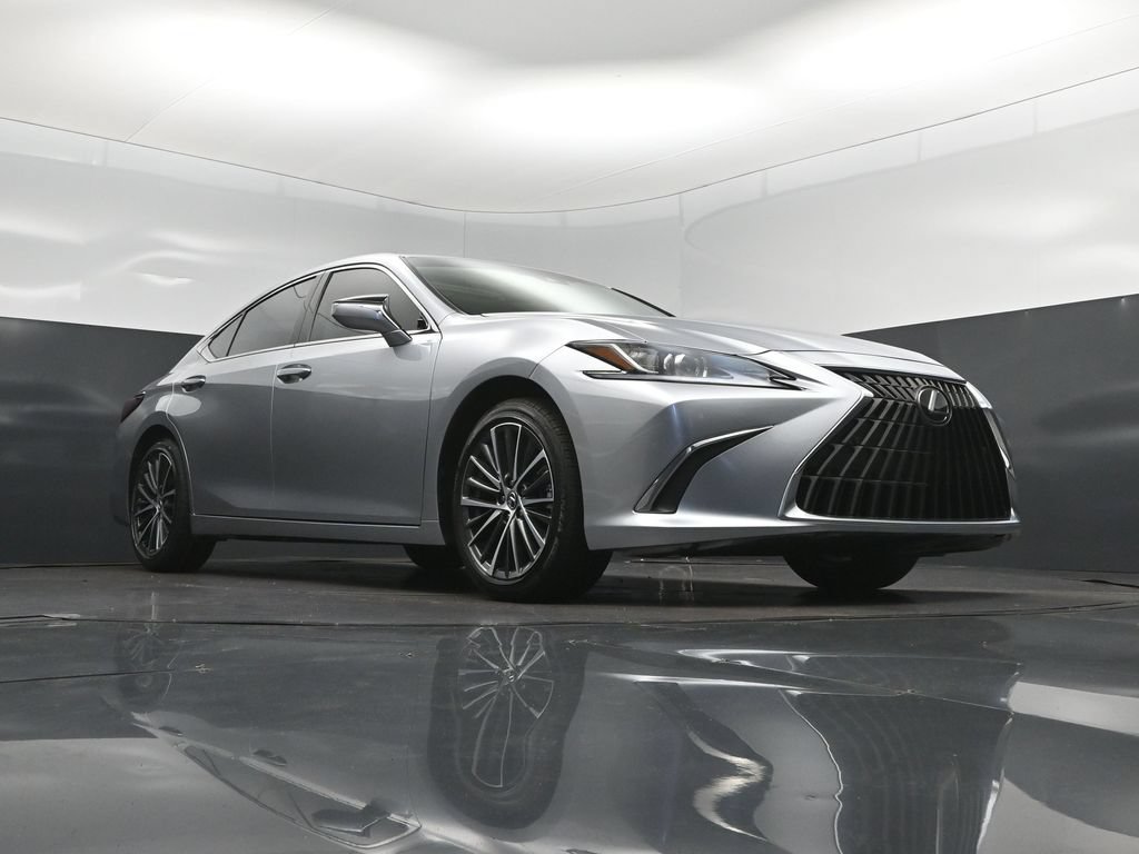 Used 2025 Lexus ES 350 w/ Premium Package FWD image 44