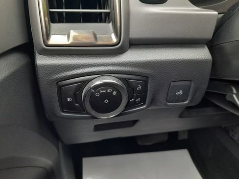 Used 2023 Ford Ranger XLT w/ Equipment Group 301A Mid AWD/4WD image 18