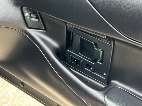 Used 1995 Chevrolet Corvette Coupe RWD image 19